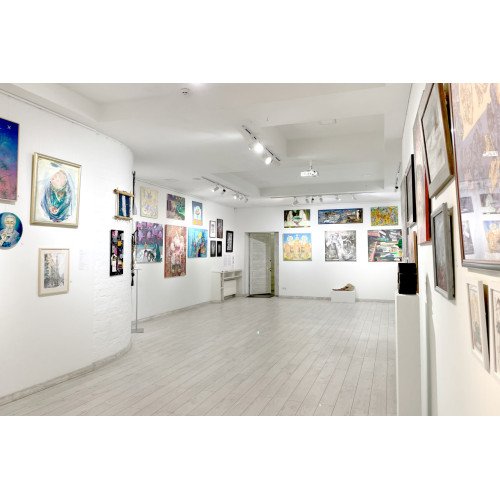 Групова виставка "Таємні добрі справи"